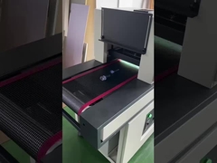 Machine UVLED pour le durcissement des dispositifs médicaux