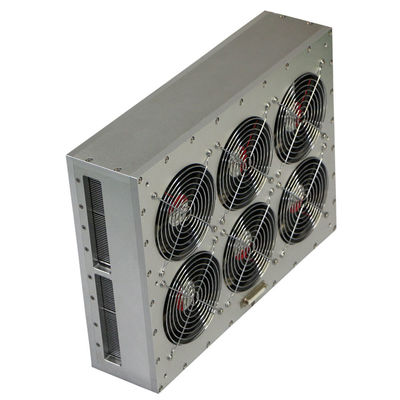 Système de durcissement UV LED innovant à l'aide de lentilles de quartz pour un séchage rapide des vernis/du revêtement.