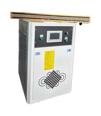 Système de durcissement UV LED industriel refroidi à l'eau
Solution LED UV haute puissance pour une production industrielle continue