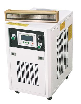 Équipement de durcissement à LED UV 395 nm avec refroidissement à l'eau et intensité de 18 W/cm2 pour le collage de précision