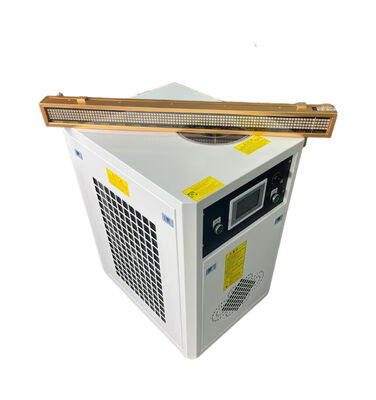 Lumière de durcissement UV LED refroidie à l'eau de haute intensité de 18 W/cm2 avec une puissance de 2700 W pour les applications industrielles