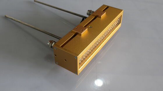 Système de durcissement UV LED 395nm 750W Équipement de collage de plastiques multi-matériaux pour PP PE PVC PET