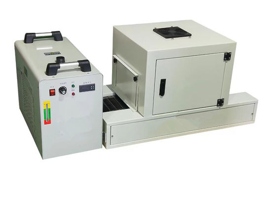 Type de bureau systèmes de convoyeur de traitement UV 1500W pour le séchage adhésif UV